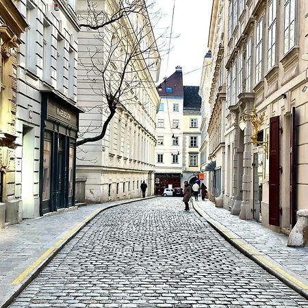 Central Stephansdom Apartment I Netflix I Self Check In Βιέννη Εξωτερικό φωτογραφία