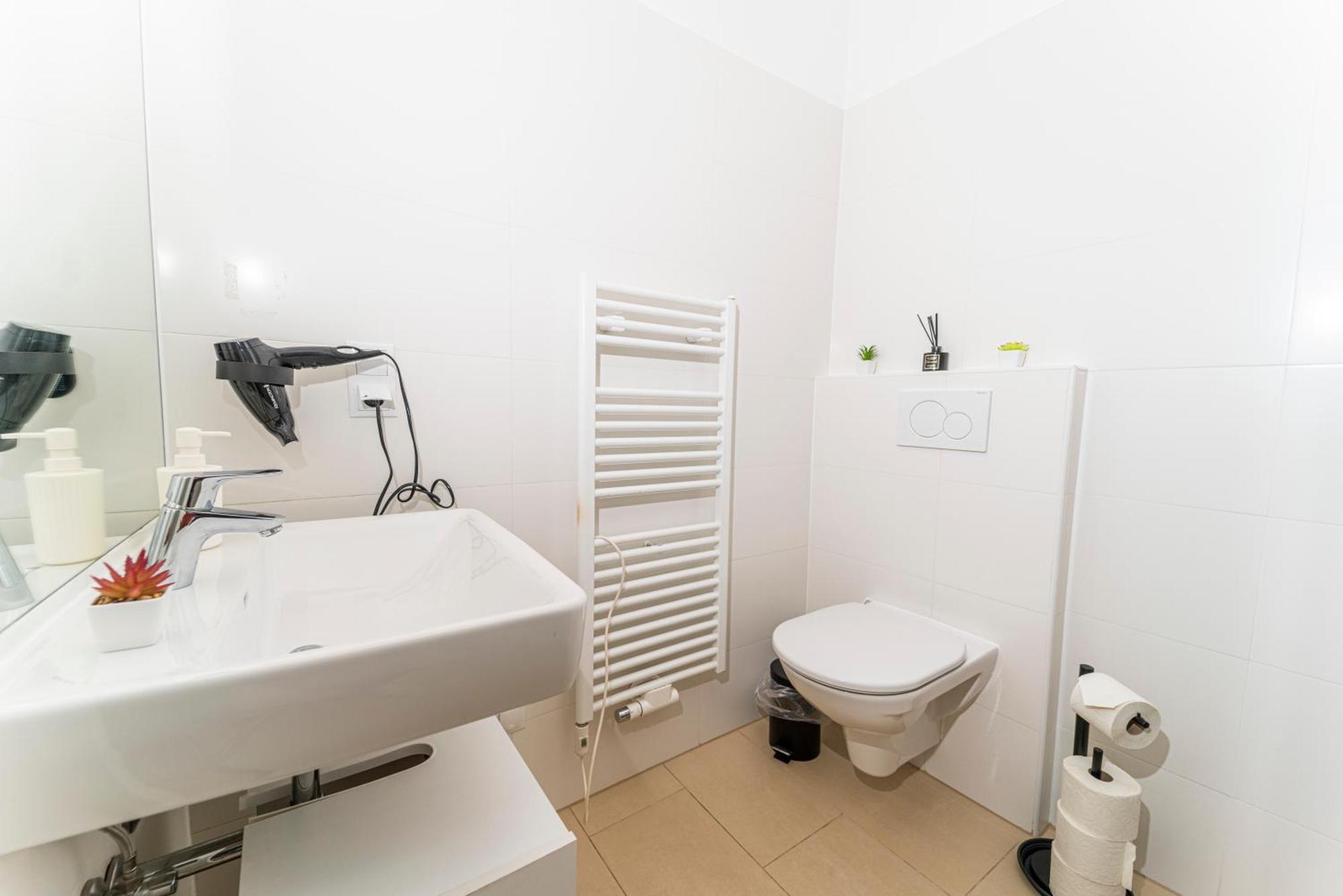 Central Stephansdom Apartment I Netflix I Self Check In Βιέννη Εξωτερικό φωτογραφία